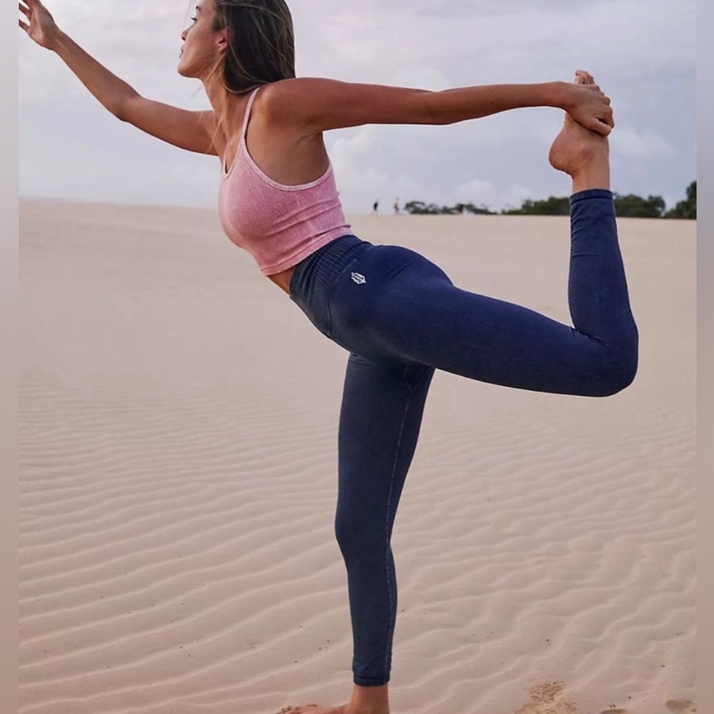 Free People Good Karma Leggings & FP Good Karma Crop Top Size XS NWOT - Picture 12 of 14